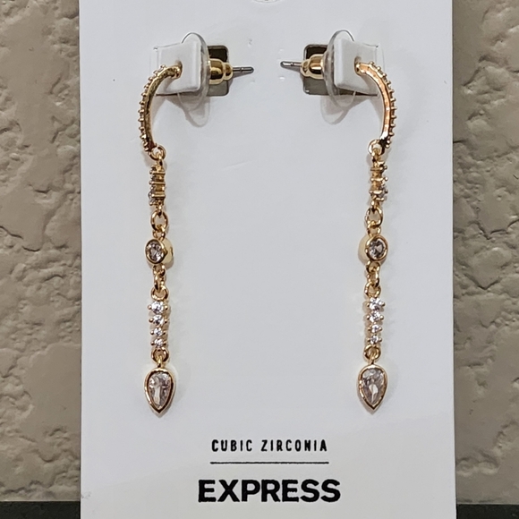 Express Gold Rhinestone dangle earrings NWT - Picture 1 of 14
